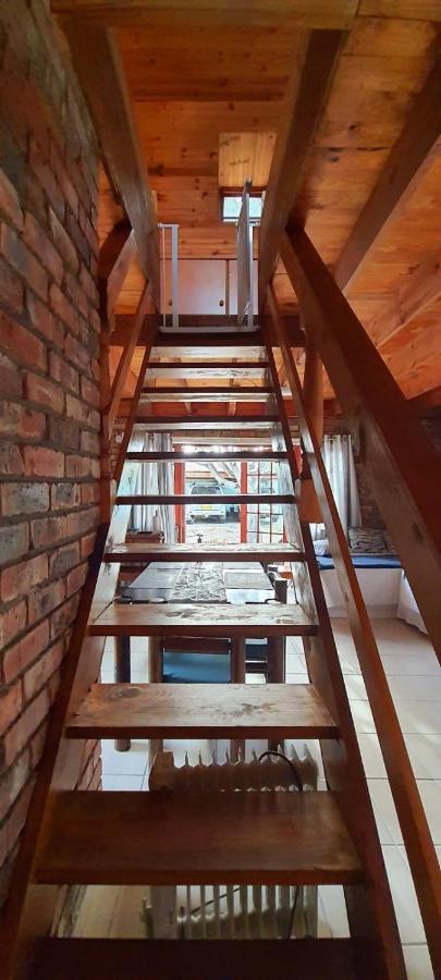Cozy Cottage +/- 500M From The Beach เคปทาวน์ ภายนอก รูปภาพ